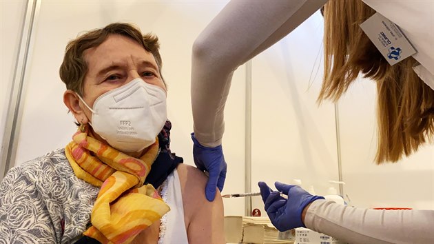 Nové velkokapacitní očkovací centrum v sokolovském klášterním kostele sv. Antonína Paduánského.