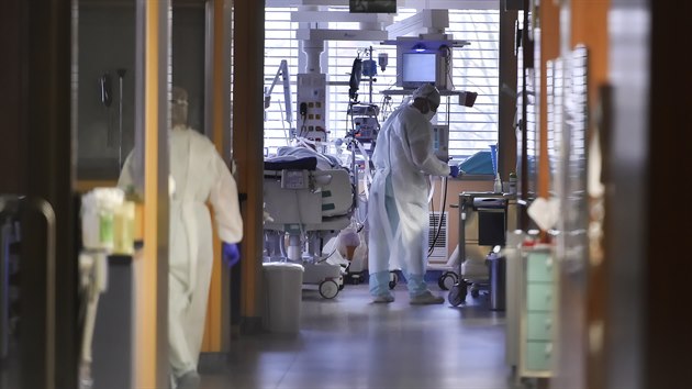 Covidov oddlen ARO v Nemocnici Znojmo na snmku z 18. bezna 2021