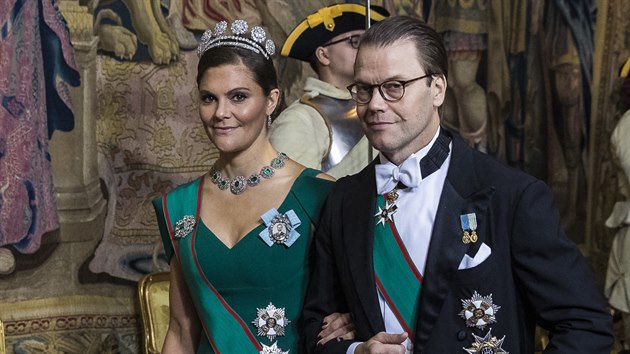 vdsk korunn princezna Victoria a princ Daniel (Stockholm, 13. listopadu 2018)