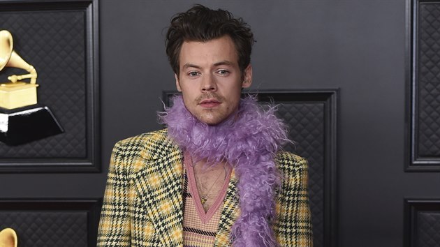 Harry Styles na cench Grammy (Los Angeles, 14. bezna 2021)