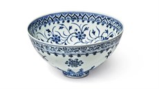 Čínská porcelánová miska se vydražila za 722 tisíc dolarů. (17. březen 2021) Čínská porcelánová miska se vydražila za 722 tisíc dolarů. (17. březen 2021)