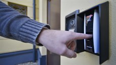 Studenti i pedagogové se do jihlavské základní umělecké školy dostanou po... Studenti i pedagogové se do jihlavské základní umělecké školy dostanou po...