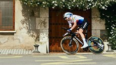 Josef Černý ze stáje Deceuninck - Quick-Step na trati časovky během závodu... Josef Černý ze stáje Deceuninck - Quick-Step na trati časovky během závodu...