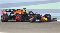 Max Verstappen z Red Bullu v tréninku na Velkou cenu Bahrajnu. Max Verstappen z Red Bullu v tréninku na Velkou cenu Bahrajnu.