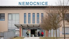 Domažlická nemocnice se v současnosti stará výhradně o covidové pacienty. (8.... Domažlická nemocnice se v současnosti stará výhradně o covidové pacienty. (8....