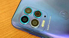 Motorola G100 preview