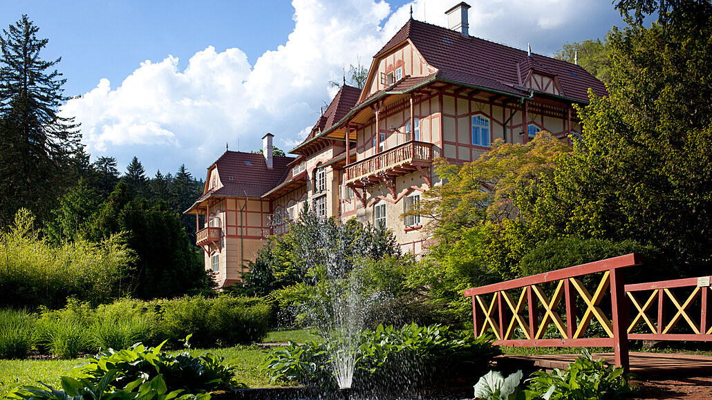 Také v lázeském hotelu Jestabí v Luhaovicích se kdysi ubytoval Leo Janáek.