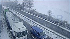 Nehoda se stala na 236. kilometru dálnice D35 ve směru na Mohelnici. Nehoda se stala na 236. kilometru dálnice D35 ve směru na Mohelnici.