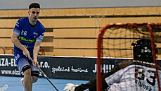 Marek Matejčík (v modrém) z Vítkovic v zápase s FBC Ostrava Marek Matejčík (v modrém) z Vítkovic v zápase s FBC Ostrava