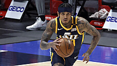 Jordan Clarkson zakládá akci Utahu. Jordan Clarkson zakládá akci Utahu.