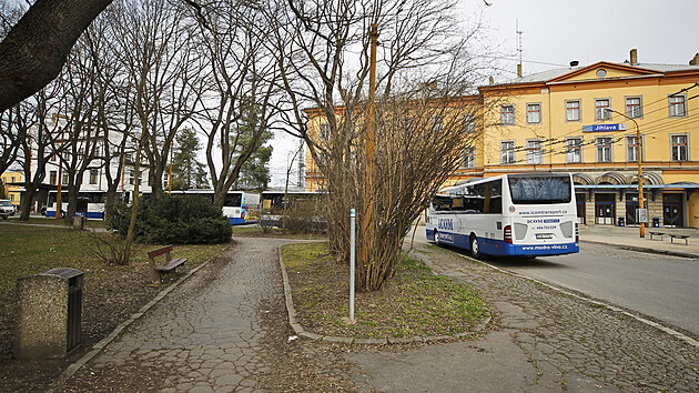 U hlavního vlakového nádraží v Jihlavě hodlá město příští rok vybudovat další... U hlavního vlakového nádraží v Jihlavě hodlá město příští rok vybudovat další...