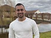 Tělocvikář ze základní školy v Polepech na Litoměřicku Ondřej Pospíšil. Tělocvikář ze základní školy v Polepech na Litoměřicku Ondřej Pospíšil.