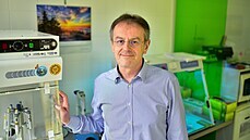 Jednatel společnosti Vaše laboratoře Jaroslav Loucký Jednatel společnosti Vaše laboratoře Jaroslav Loucký