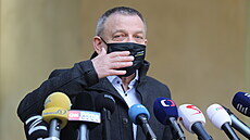 Ministr kultury Lubomír Zaorálek vystoupil na tiskové konferenci. (13. dubna...