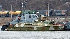 Ruské lodě v přístavu Rostov na Donu u Azovského moře, které je považováno za... Ruské lodě v přístavu Rostov na Donu u Azovského moře, které je považováno za...