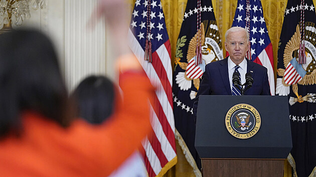 Americk prezident Joe Biden na sv prvn tiskov konferenci v Blm dom (25. bezna 2021)