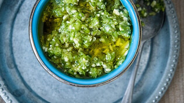Chřestové pesto