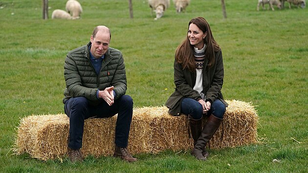 Princ William a vvodkyn Kate na nvtv farmy Manor Farm (Little Stainton, 27. dubna 2021)