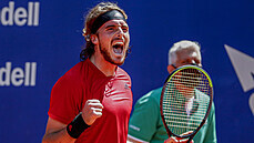Stefanos Tsitsipas po semifinálové výhře v Barceloně. Stefanos Tsitsipas po semifinálové výhře v Barceloně.
