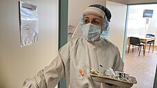 Ve Fakultní nemocnici Brno pouívají k léb covidových pacient lék regeneron.
