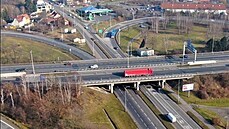 Na Pražském okruhu začne o víkendu 24. a 25. dubna demolice severní poloviny... Na Pražském okruhu začne o víkendu 24. a 25. dubna demolice severní poloviny...