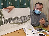 Starosta Přibyslavi Martin Kamarád představuje vizualizaci nového kolumbária,... Starosta Přibyslavi Martin Kamarád představuje vizualizaci nového kolumbária,...