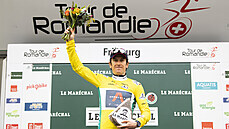 Geraint Thomas se raduje z vítězství na závodu Kolem Romandie. Geraint Thomas se raduje z vítězství na závodu Kolem Romandie.