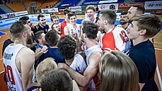 Basketbalisté Brna oslavují postup do semifinále Kooperativa NBL po vítězném... Basketbalisté Brna oslavují postup do semifinále Kooperativa NBL po vítězném...