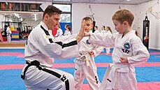S výjimkou dvoutýdenního rozvolnění v prosinci jsou vnitřní sportoviště od... S výjimkou dvoutýdenního rozvolnění v prosinci jsou vnitřní sportoviště od...