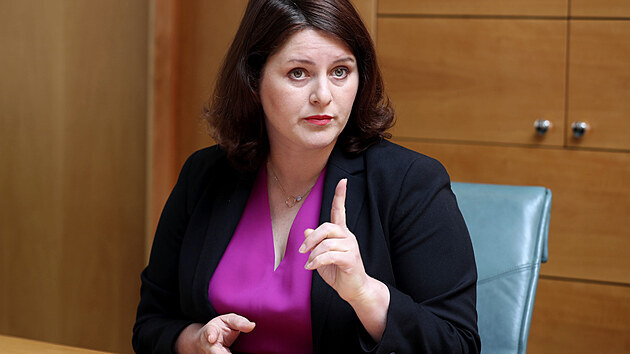 Jana Maláčová, ministryně práce a sociálních věcí Jana Maláčová, ministryně práce a sociálních věcí