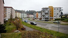 Za byty na jabloneckém sídlišti Horní Proseč si lidé ještě připlatí. Za byty na jabloneckém sídlišti Horní Proseč si lidé ještě připlatí.