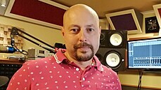 „Zrak je v obchodě pod palbou vjemů. Zato sluch se vyloženě nabízí jako volný... „Zrak je v obchodě pod palbou vjemů. Zato sluch se vyloženě nabízí jako volný...