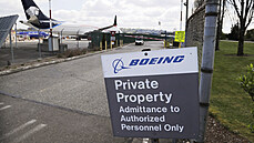 Továrna Boeingu v americkém městě Renton nedaleko Seattlu. (20. dubna 2020) Továrna Boeingu v americkém městě Renton nedaleko Seattlu. (20. dubna 2020)