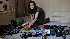 Cestovatelka Nicolette Havlová je na túru dlouhou 2 500 kilometrů z Havířova do... Cestovatelka Nicolette Havlová je na túru dlouhou 2 500 kilometrů z Havířova do...