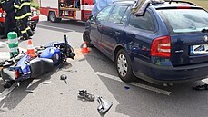 Nehoda osobního auta a motocyklu u Nahořan na Náchodsku, řidič motocyklu zemřel... Nehoda osobního auta a motocyklu u Nahořan na Náchodsku, řidič motocyklu zemřel...