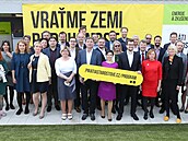 Koalice Pirátů a STAN v pondělí dopoledne představila pražské kandidátky do... Koalice Pirátů a STAN v pondělí dopoledne představila pražské kandidátky do...