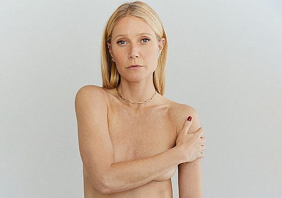 Polonahá Gwyneth Paltrowová propaguje na svém webu Goop kolekci perk (2021).