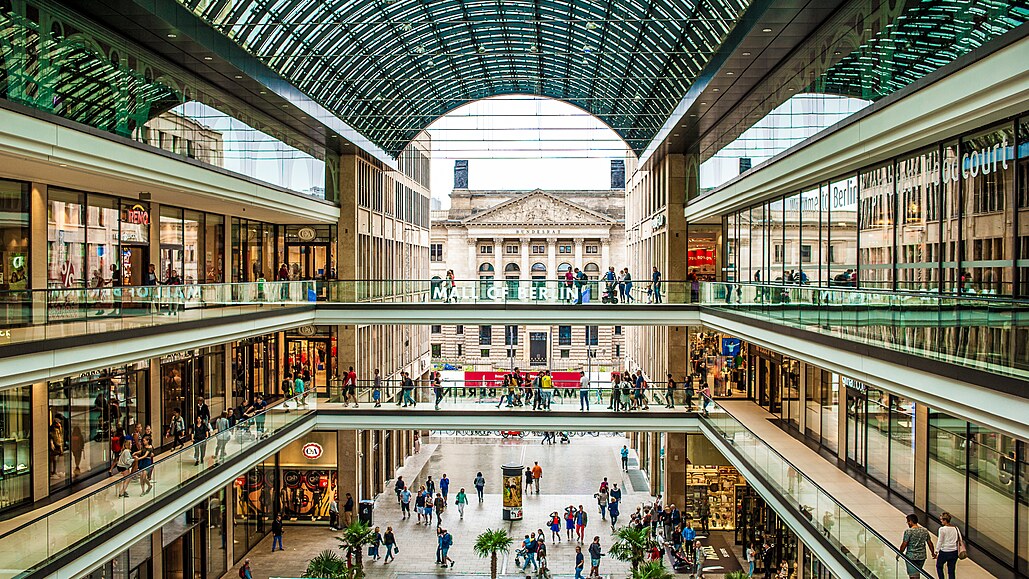 Nákupní centrum - Mall of Berlin bylo oteveno v roce 2014 a je hlavním...