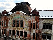 Sklárna ElIase Palmeho v Kamenickém Šenově, známá také jako Eliáška Sklárna ElIase Palmeho v Kamenickém Šenově, známá také jako Eliáška
