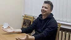 Zadržený běloruský opoziční novinář Raman Pratasevič na snímku z 2. června 2021 Zadržený běloruský opoziční novinář Raman Pratasevič na snímku z 2. června 2021