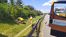 Policisté měřili rychlost na dálnice D3 v místě, kde byla omezená rychlost... Policisté měřili rychlost na dálnice D3 v místě, kde byla omezená rychlost...
