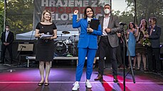 Na Kampě vystoupili známí umělci jako například David Koller, Michal Pelant či... Na Kampě vystoupili známí umělci jako například David Koller, Michal Pelant či...