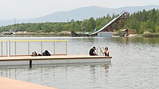 Most, 04.06. 2021, plovoucí mola a bazén na jezee Matylda v Most. Foto:...