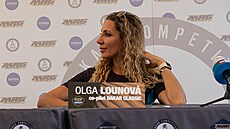 Olga Lounová na tiskové konferenci ped svou úastí na Rallye Dakar.