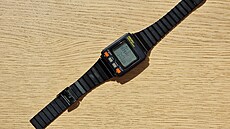 První chytré hodinky na svt: Seiko Data-2000 z roku 1983