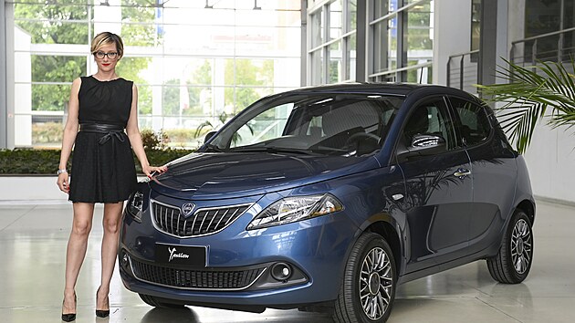 Ypsilon byl od počátku zaměřený zejména na ženy. Letos prošel další modernizací... Ypsilon byl od počátku zaměřený zejména na ženy. Letos prošel další modernizací...