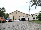 Budova Vozovny Orionka u Korunní ulice na pražských Vinohradech. Budova Vozovny Orionka u Korunní ulice na pražských Vinohradech.