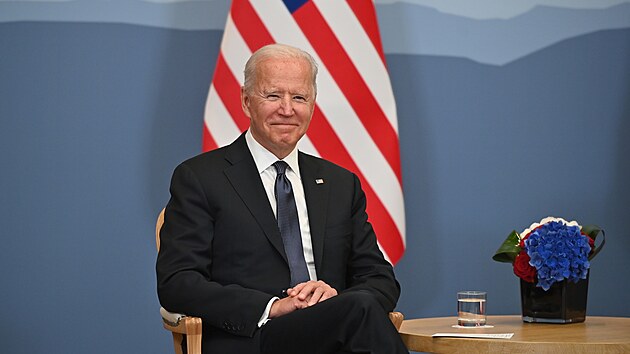Americk prezident Joe Biden piletl do enevy, kde se setk s ruskm prezidentem Vladimirem Putinem. (15. ervna 2021)