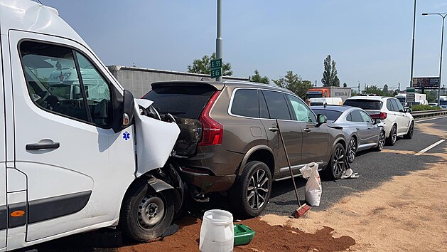 Hromadná nehoda čtyř vozidel na Jižní spojce. (16.6.2021)