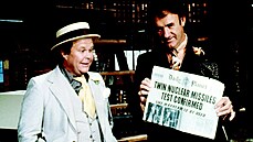 Ned Beatty (vlevo) po boku Gena Hackmana ve filmu Superman (1978) Ned Beatty (vlevo) po boku Gena Hackmana ve filmu Superman (1978)